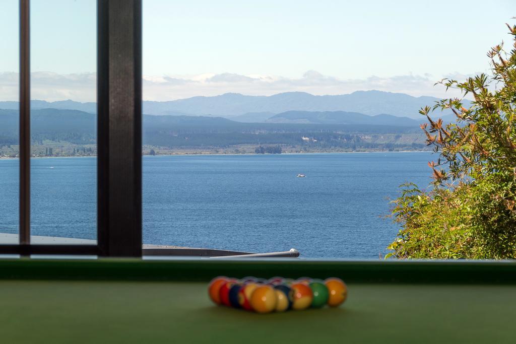 The Flying Trout Boutique Lodge Taupo Exterior photo
